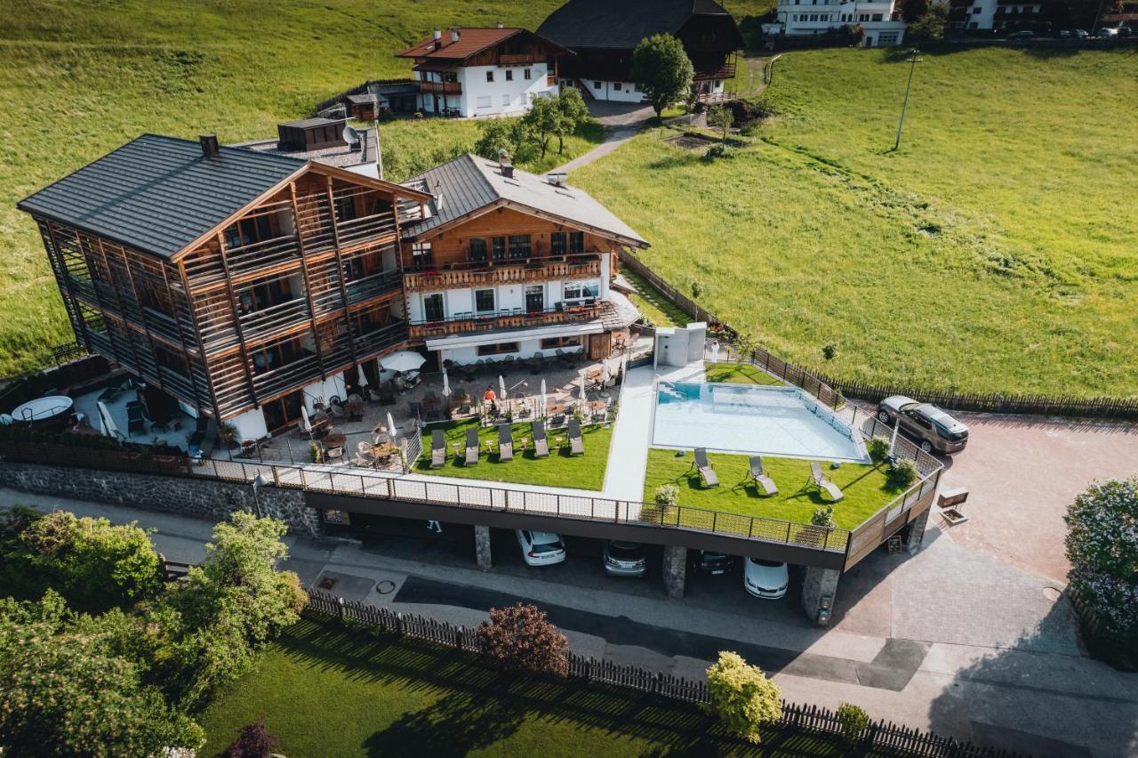 Hotel Arvina Seis am Schlern Exteriör bild