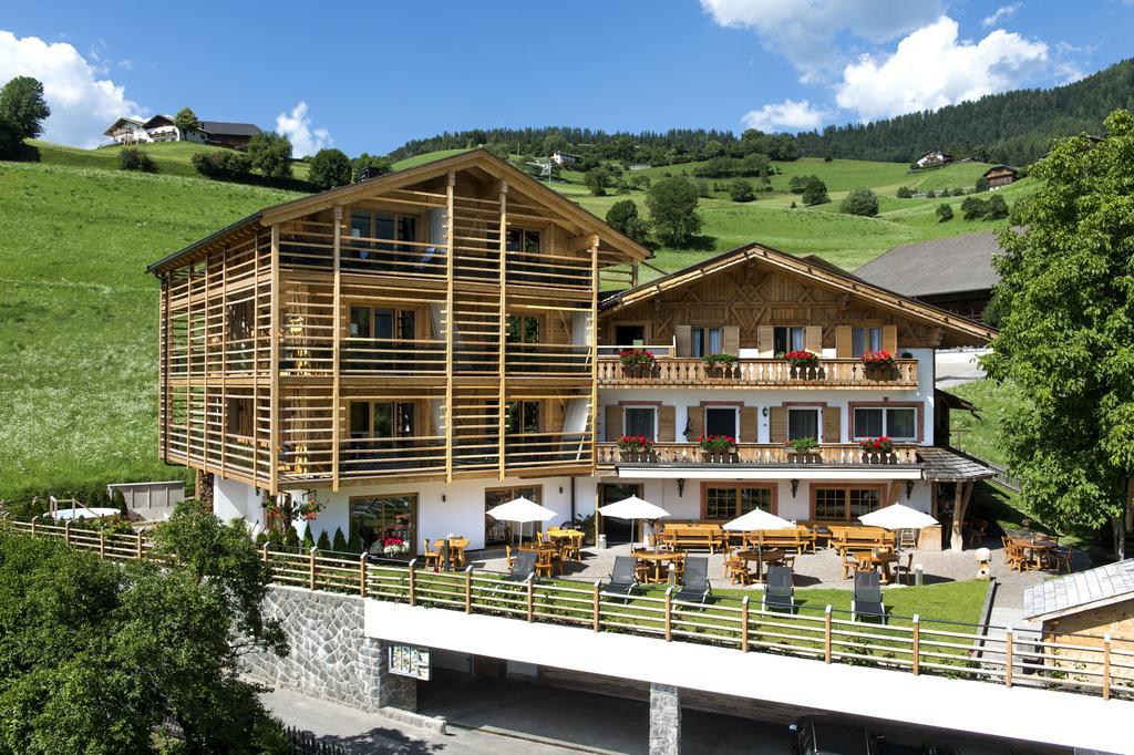 Hotel Arvina Seis am Schlern Exteriör bild